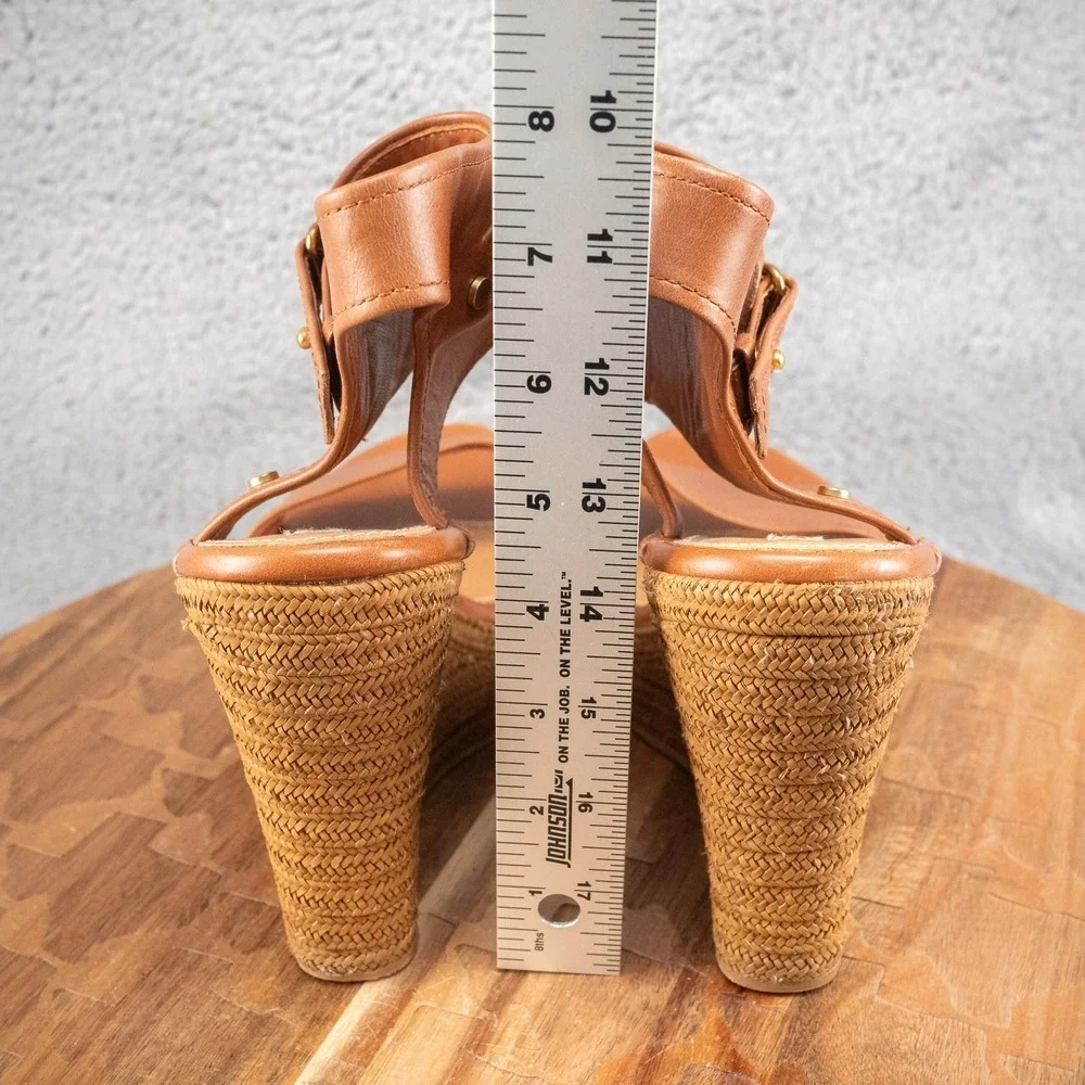 UGG AUSTRALIA 